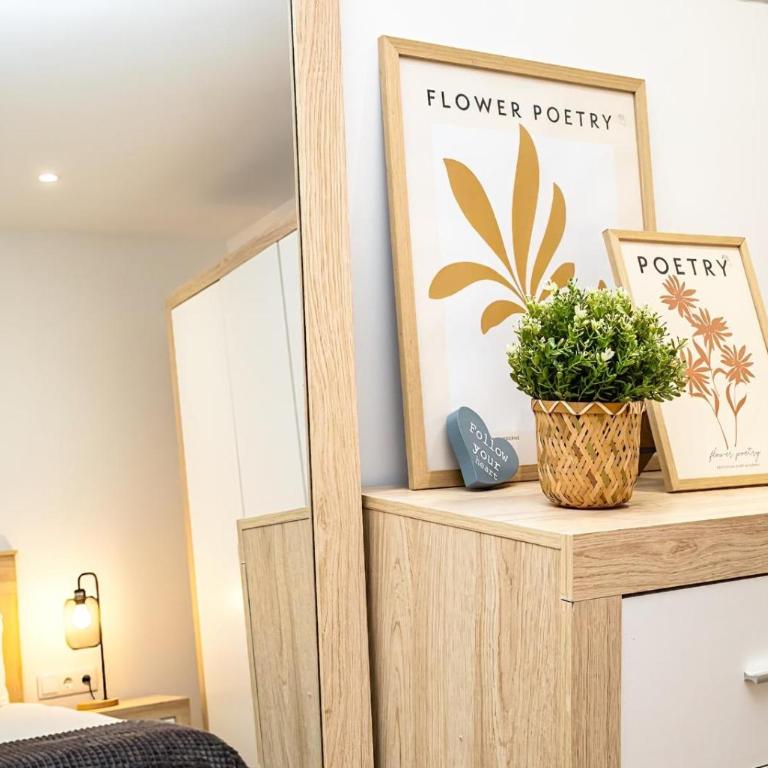 Garden Gran Via Luxury Aire ac PARKING privado by Apartamentos Logrono - Apartamento Deluxe de 3 dormitorios - 53