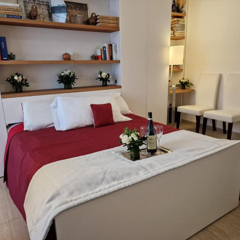VATICAN GUEST HOUSE ROOMS in Rome - Camera Tripla con Bagno Privato Esterno - 31