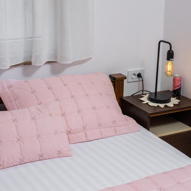 Adzic Apartments - Studio with Balcony (2 Adults) - 17