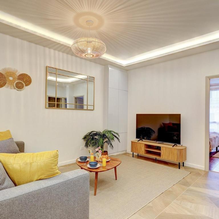 Martine Suite, Place de la République - Appartement 3 Chambres - 12