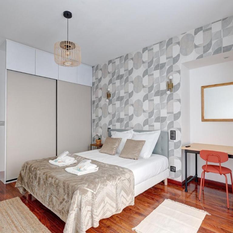 Martine Suite, Place de la République - Appartement 3 Chambres - 17
