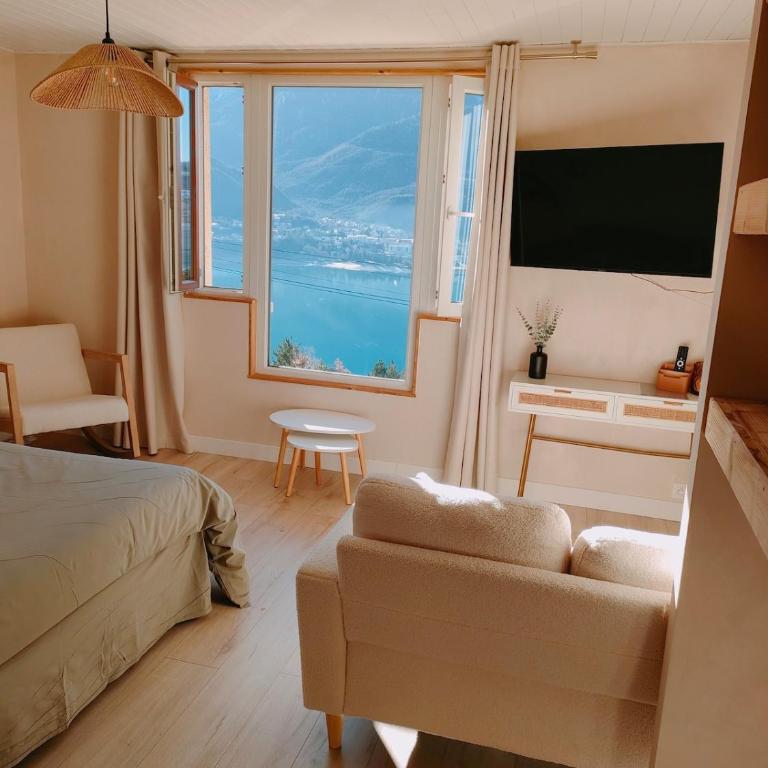 La Maison du Plongeoir 14 pers grande terrasse vue lac de Serre Ponçon - Maison 6 Chambres - 10