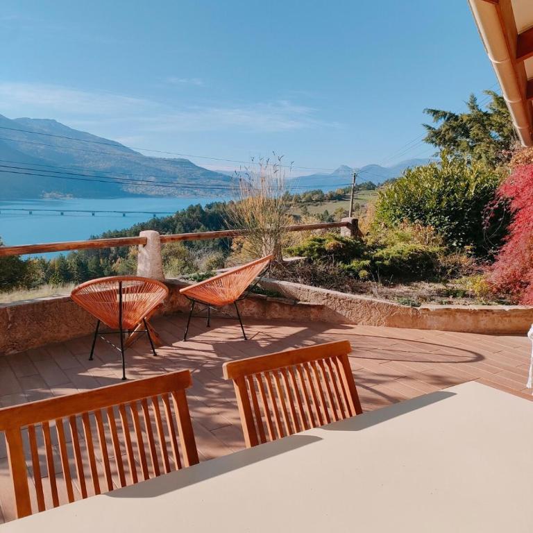 La Maison du Plongeoir 14 pers grande terrasse vue lac de Serre Ponçon - Maison 6 Chambres - 35