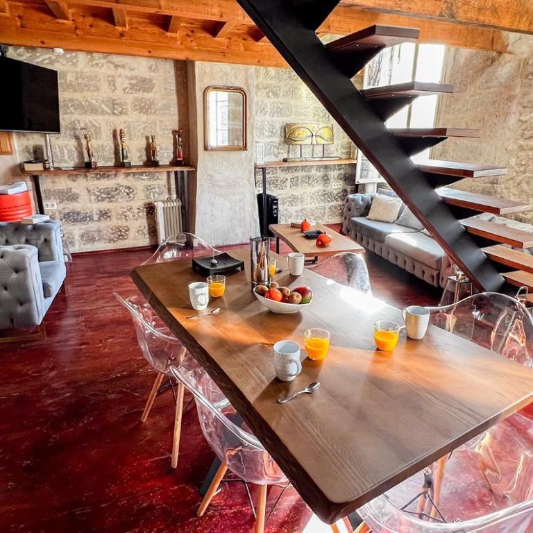 AC - Rooftop views - Festival heart - Apartment mit 2 Schlafzimmern - 7