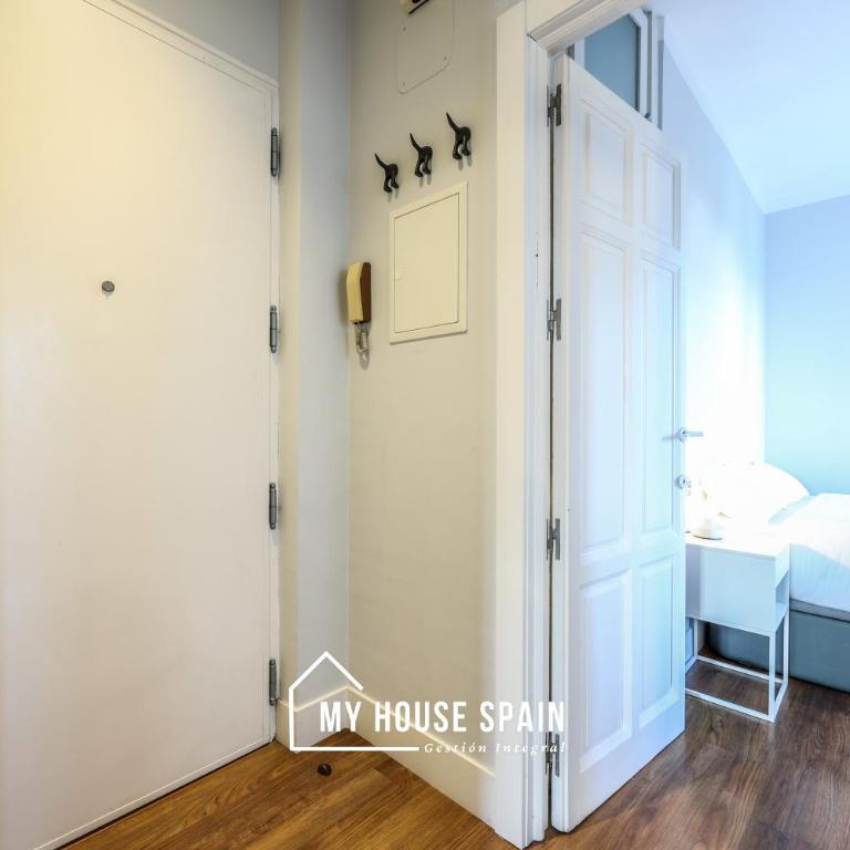 MyHouseSpain - Luminoso piso con Terraza - Apartamento de 2 dormitorios - 8