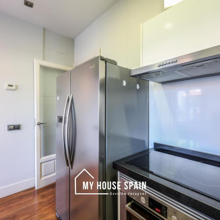 MyHouseSpain - Luminoso piso con Terraza - Apartamento de 2 dormitorios - 3
