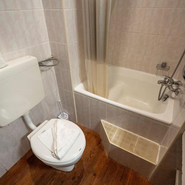 Le Pré du Lac - Chambre Double Économique - 5