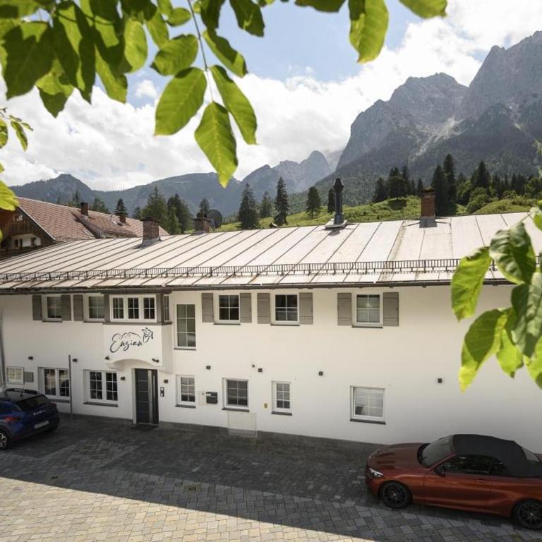 Enzian Apartments - Apartment mit 3 Schlafzimmern - 1