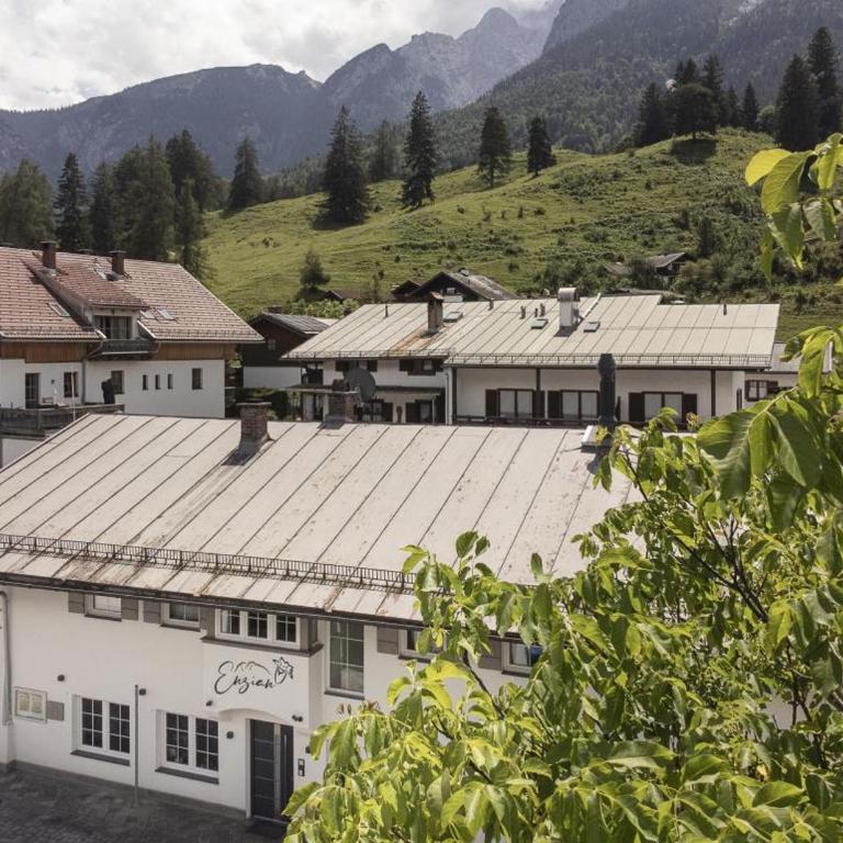 Enzian Apartments - Apartment mit 3 Schlafzimmern - 2