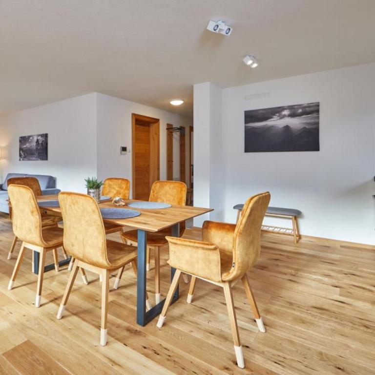 Fewo Sterntaler OG in Garmisch-Partenkirchen - Apartment mit 1 Schlafzimmer - 2