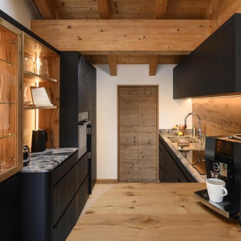 Maisonette-Apartment Das Garmisch mit Whirlpool - Three-Bedroom Apartment - 3