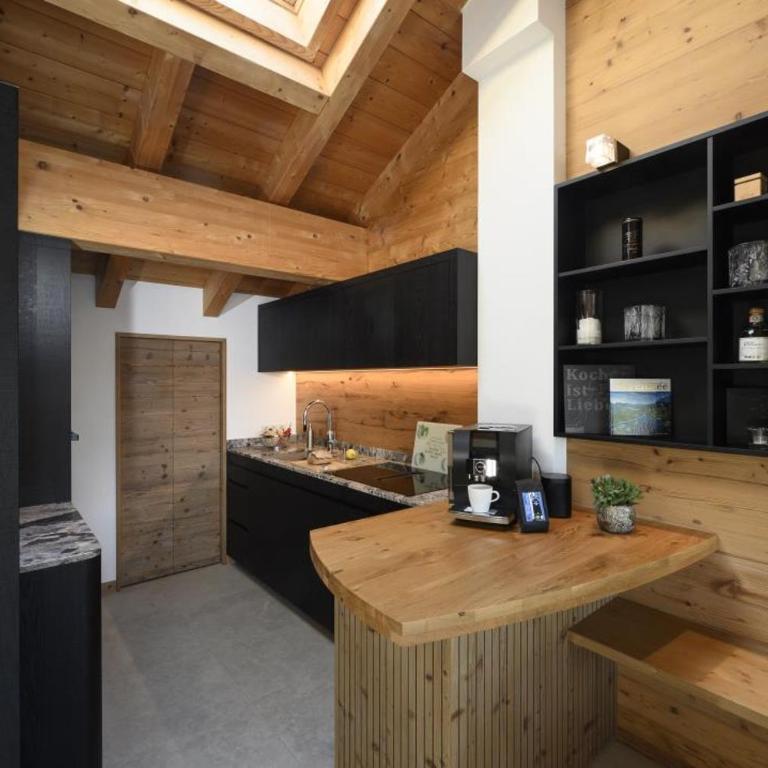 Maisonette-Apartment Das Garmisch mit Whirlpool - Three-Bedroom Apartment - 10