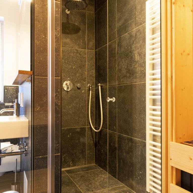 Ferienwohnungen Friedenshöhe in Oberammergau - Apartment mit 3 Schlafzimmern und einer Sauna - 31