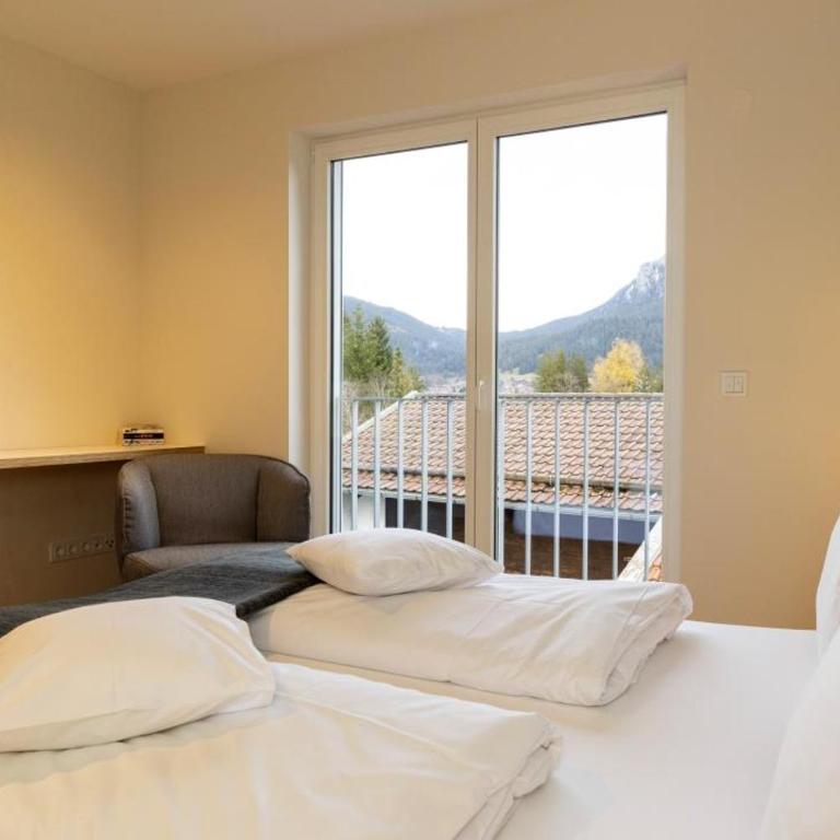 Ferienwohnungen Friedenshöhe in Oberammergau - Apartment mit 2 Schlafzimmern ohne Sauna - 23