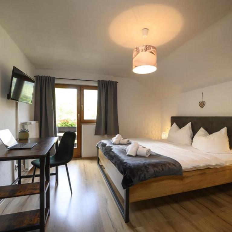 Alpenlodge am Waldrand in Grainau - Apartment mit 2 Schlafzimmern - 2