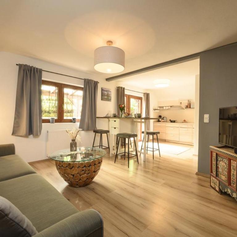 Alpenlodge am Waldrand in Grainau - Apartment mit 2 Schlafzimmern - 3