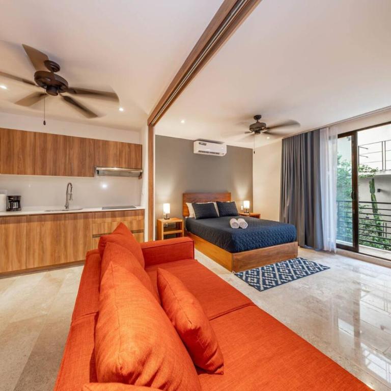 Lux Studio with Rooftop Pool Gym Private Balcony - Apartamento - 1