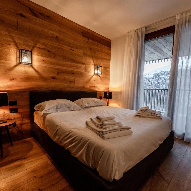 Chalet Himalaya - Two-Bedroom Apartment with Balcony - 8