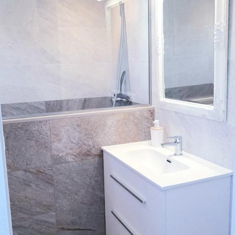 Maravilloso dúplex en primera línea de mar - Appartamento con 1 Camera da Letto, Vista Mare e Terrazza - 29