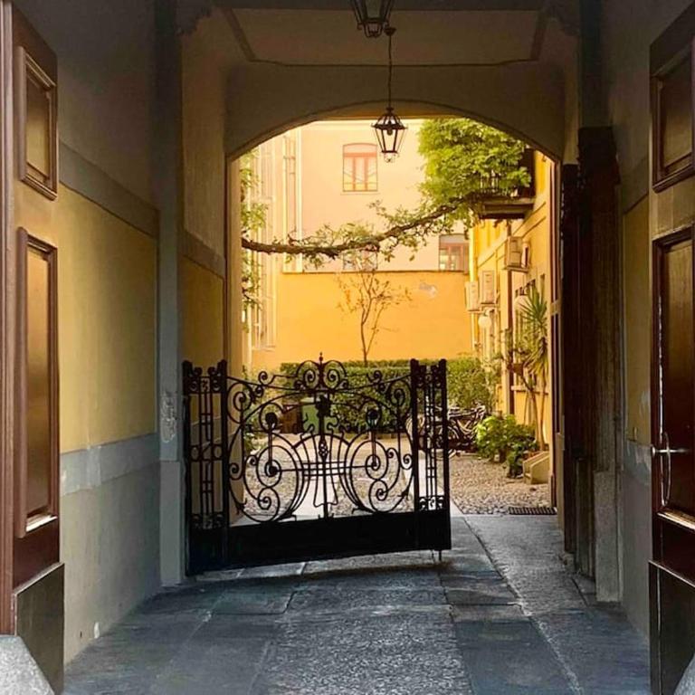 Top Location Naviglio apartment with terrace - Appartamento con 2 Camere da Letto - 35