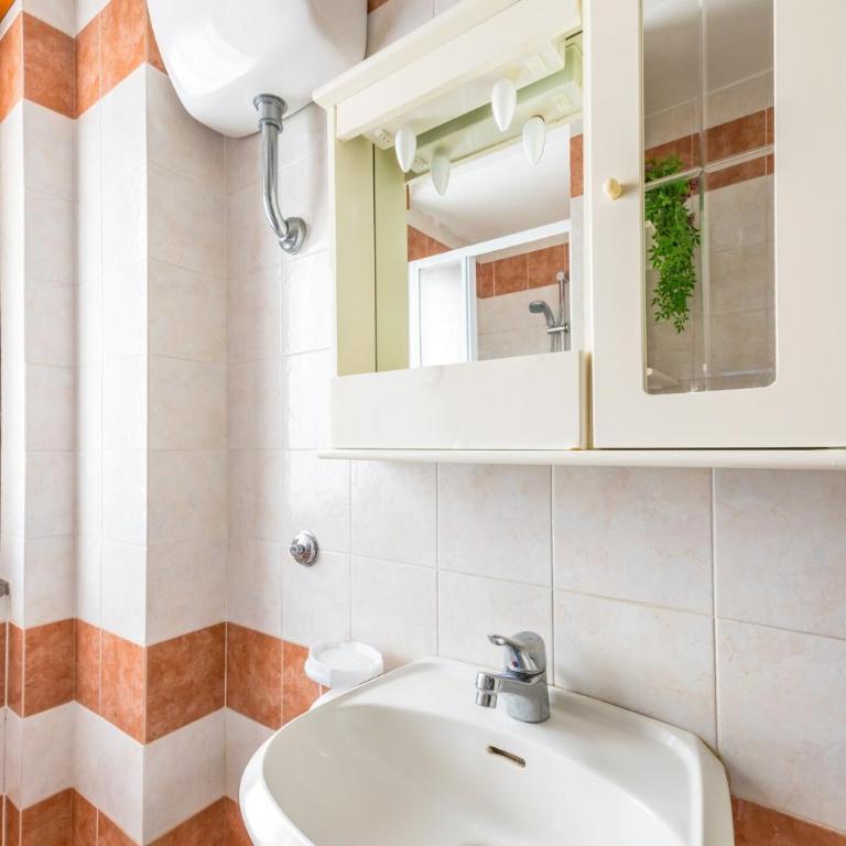 Capo Sereno Apartment - Two-Bedroom Apartment - 16