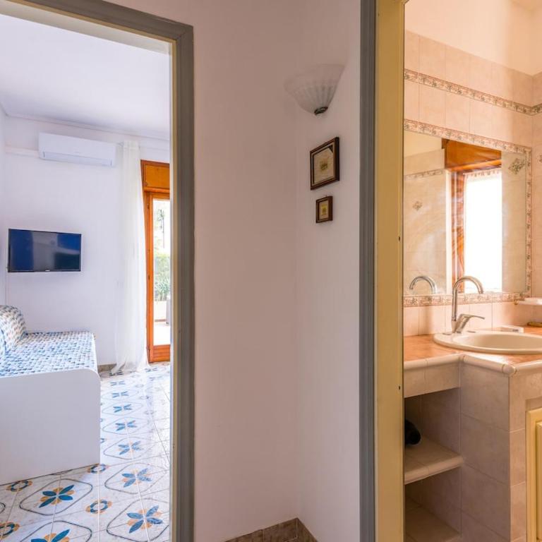 Capo Sereno Apartment - Two-Bedroom Apartment - 21