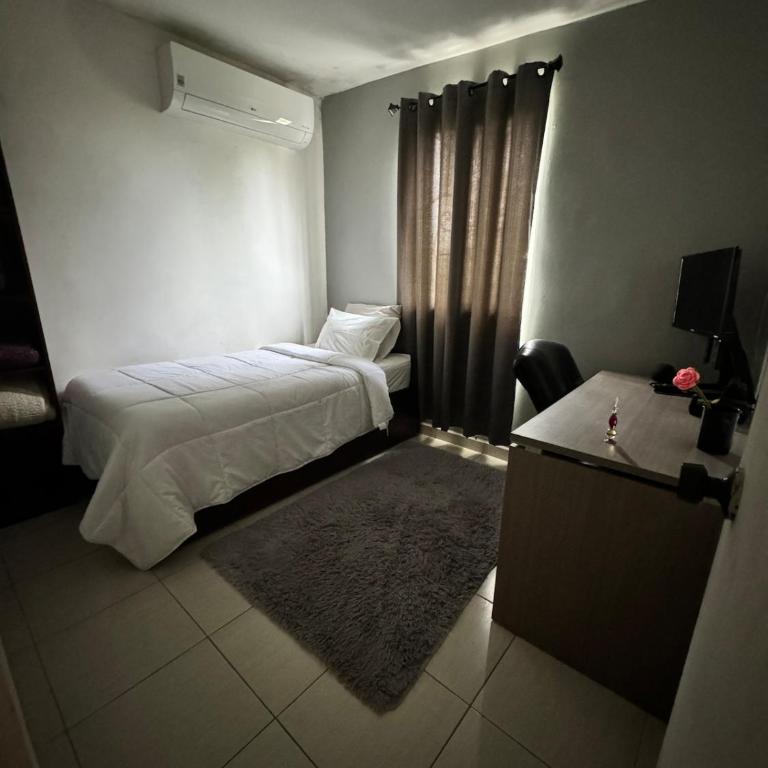 Yes's house - Two-Bedroom House - 13