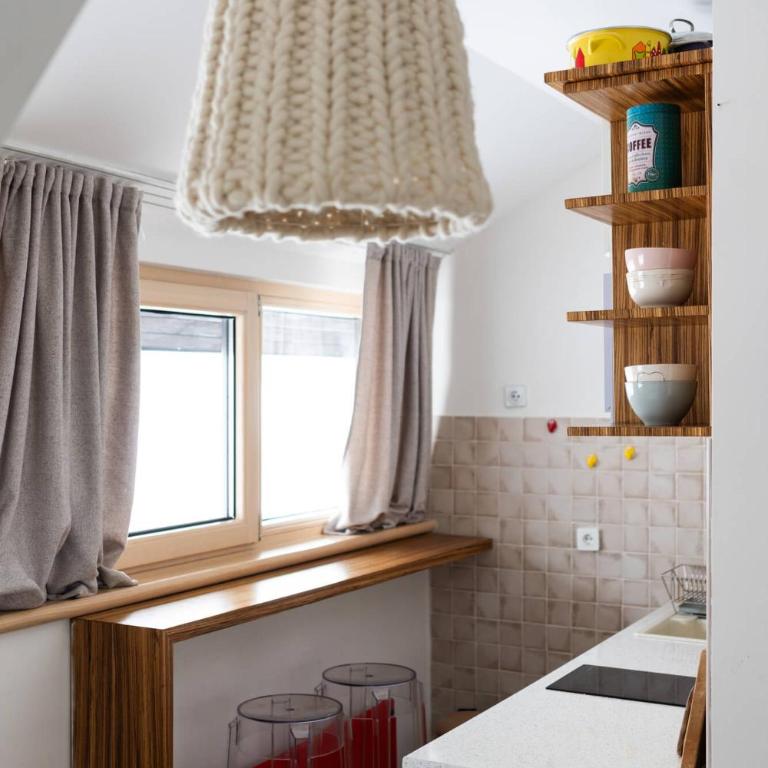 Konaci Brvenik Suites - Apartman sa Pogledom na Planinu - 25