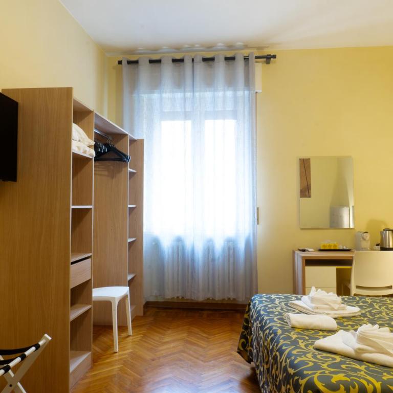 CameraCafè - Triple Room with Shared Bathroom - 6
