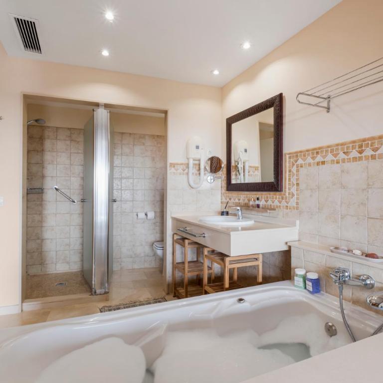 Penthouse with Jacuzzi by Costarentals - Ref 244 - Two-Bedroom Apartment - 17