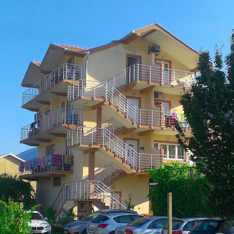 Apartments Nedovic-Jaz - Apartman sa 4 Spavaće Sobe - 1