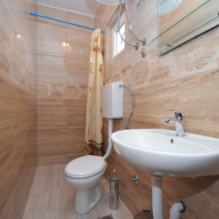 Apartments Nedovic-Jaz - Four-Bedroom Apartment - 13