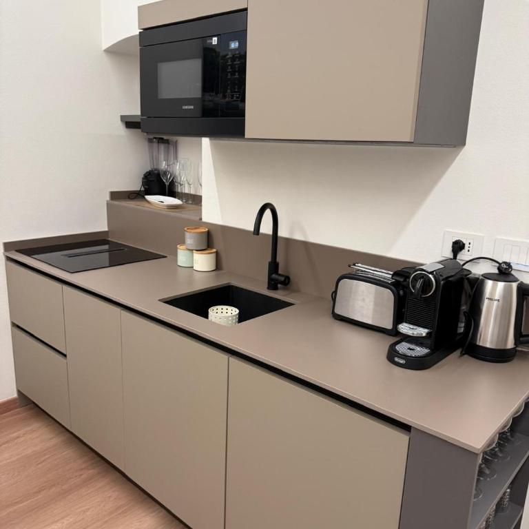 WELCOME RIVIERA- Mazzini 77 con WIFI, condizionamento in ogni stanza, parcheggio a pagamento 20 euro al giorno da prenotare in anticipo - Appartamento Deluxe con 1 Camera da Letto - 7
