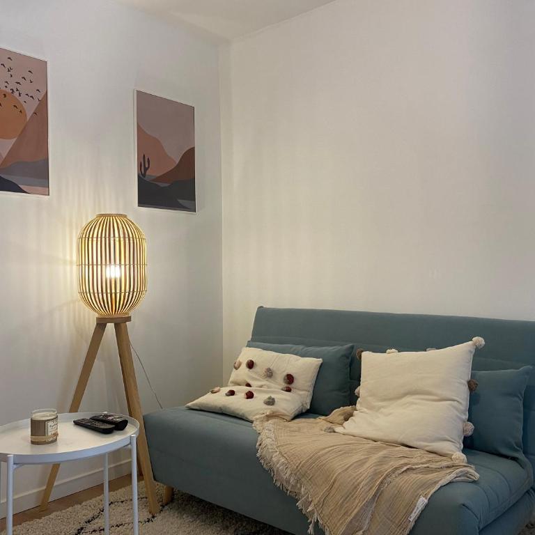 Le Suchet - One-Bedroom Apartment - 4