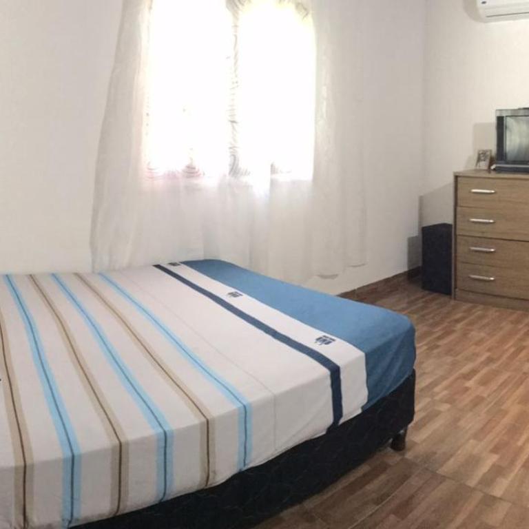 Casa mono ambiente y piscina. - Three-Bedroom Townhouse - 21