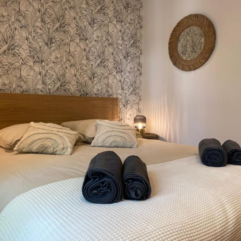 Le Suchet - One-Bedroom Apartment - 3