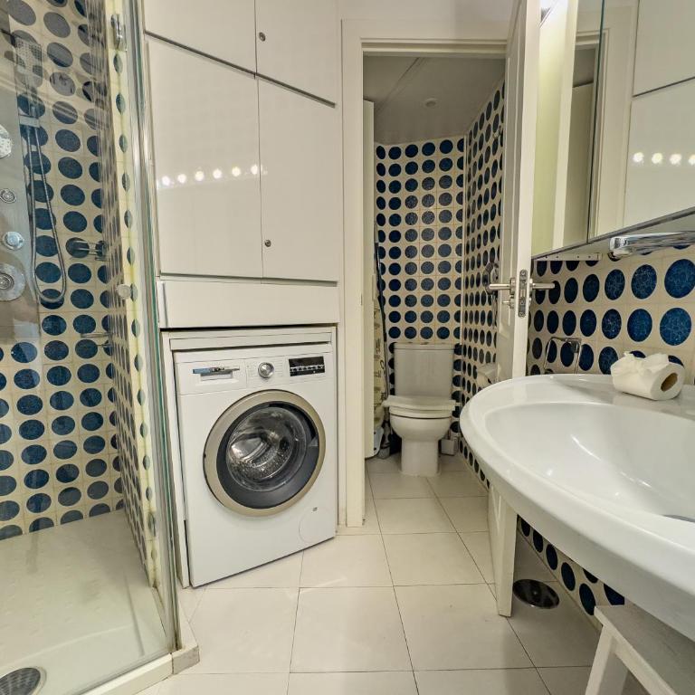 Palm Beach 4B Studio with sea views and Private Parking - Apartamento de 1 dormitorio - 9
