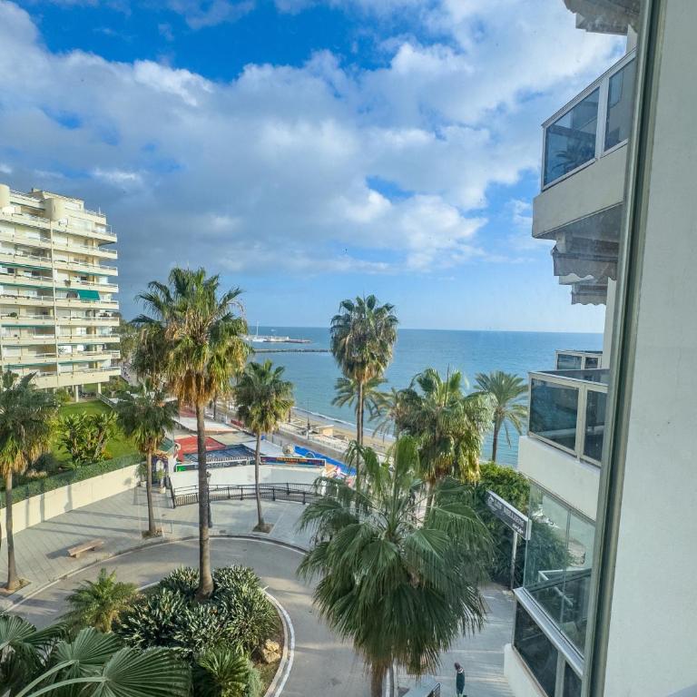 Palm Beach 4B Studio with sea views and Private Parking - Apartamento de 1 dormitorio - 14