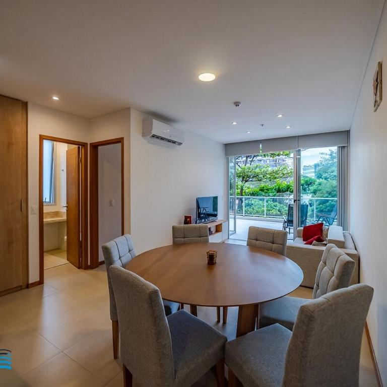 102 Meters from the Shopping del Sol with Patio Privado! - Two-Bedroom Apartment with Balcony - 6