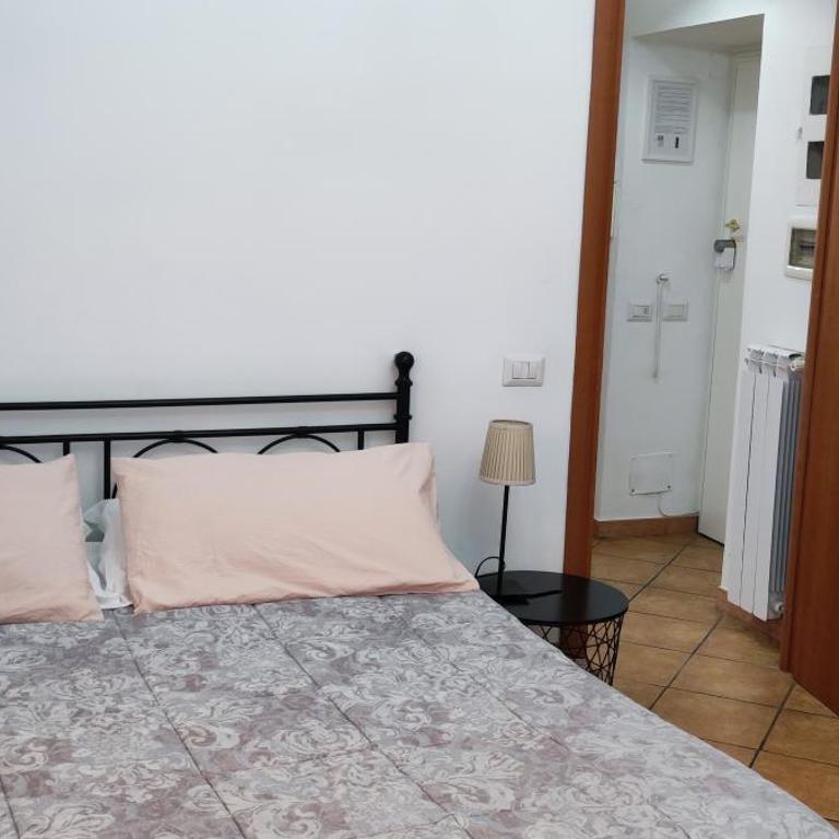 Il Grillo ai Fori Romani - Appartamento con 2 Camere da Letto - 36