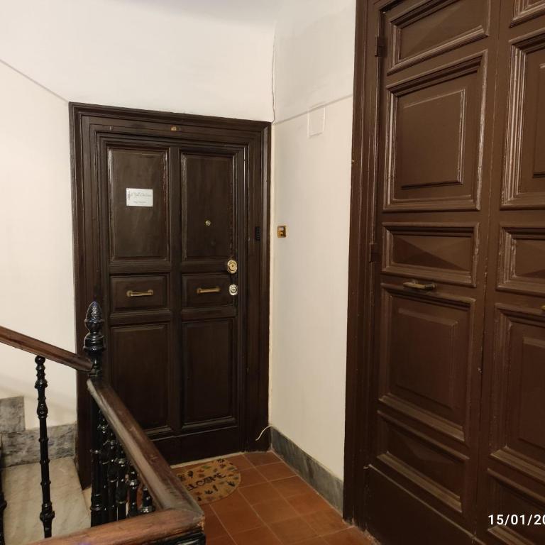 Il Grillo ai Fori Romani - Appartamento con 2 Camere da Letto - 12