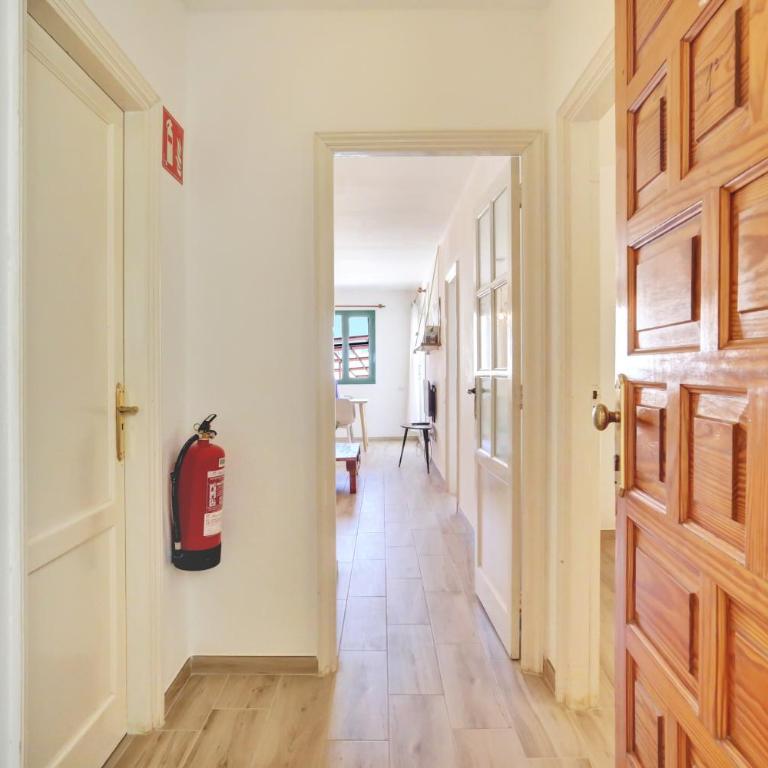 NEW! IDEAL FLAT FOR GROUPS TO WORK or SURF - Apartamento de 2 dormitorios - 17