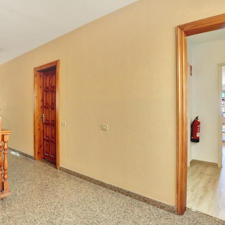 NEW! IDEAL FLAT FOR GROUPS TO WORK or SURF - Apartamento de 2 dormitorios - 21