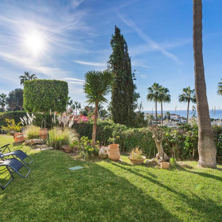 Pool and garden apt by Costarentals - Ref 253 - Apartamento de 2 dormitorios - 19