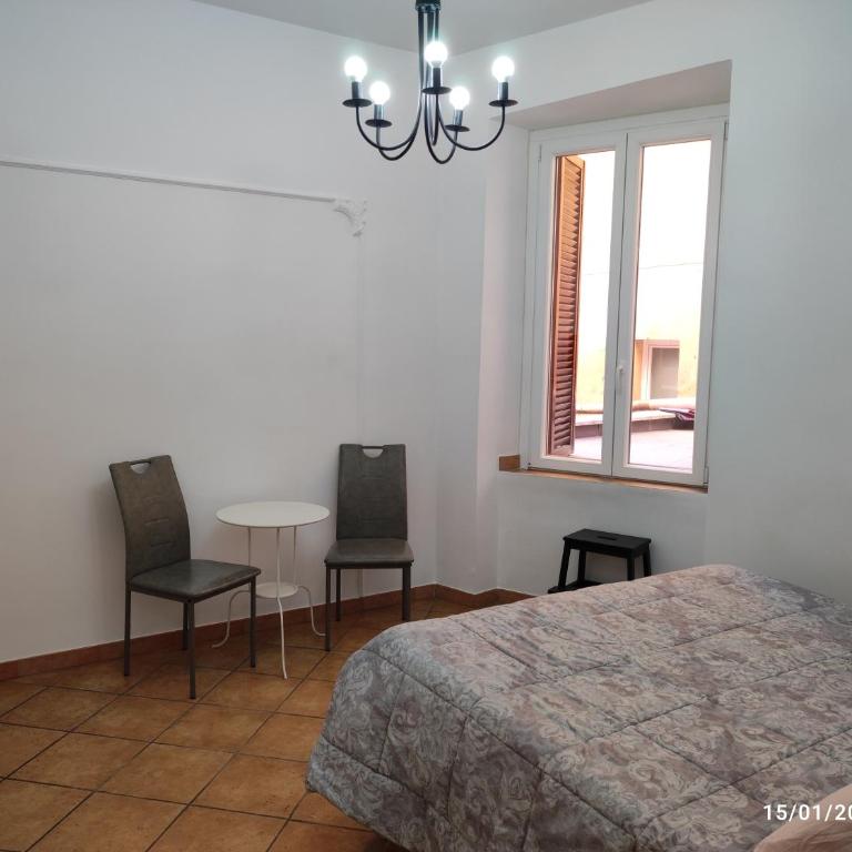 Il Grillo ai Fori Romani - Appartamento con 2 Camere da Letto - 38