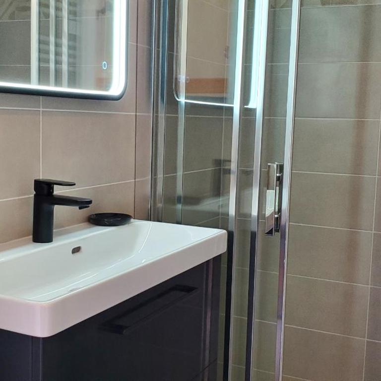 LE CAPITOLE Vue mer Studio cabine 27m2 2 adultes 2 enfants avec climatisation et garage - Appartamento con Vista - 7