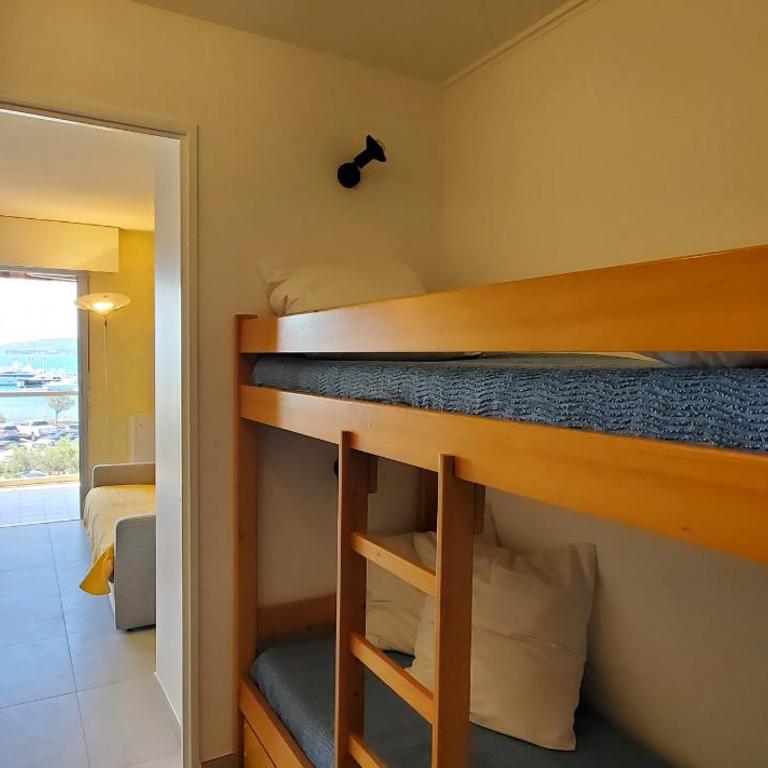 LE CAPITOLE Vue mer Studio cabine 27m2 2 adultes 2 enfants avec climatisation et garage - Appartamento con Vista - 8
