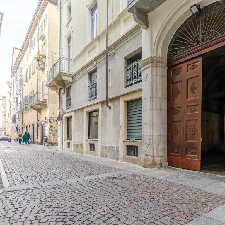 GuestHost - Stylish Studio in Turin's Vibrant Quadrilatero - Monolocale - 10