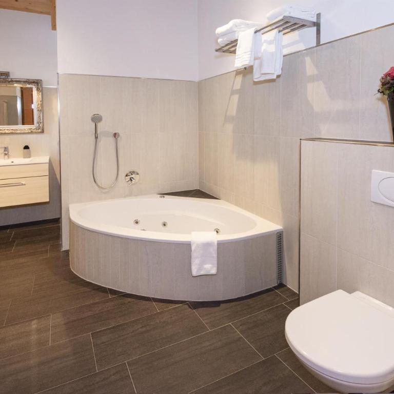 Naturapartments Alpbach - Alpin Bio Deluxe - Apartment mit Bad - 46