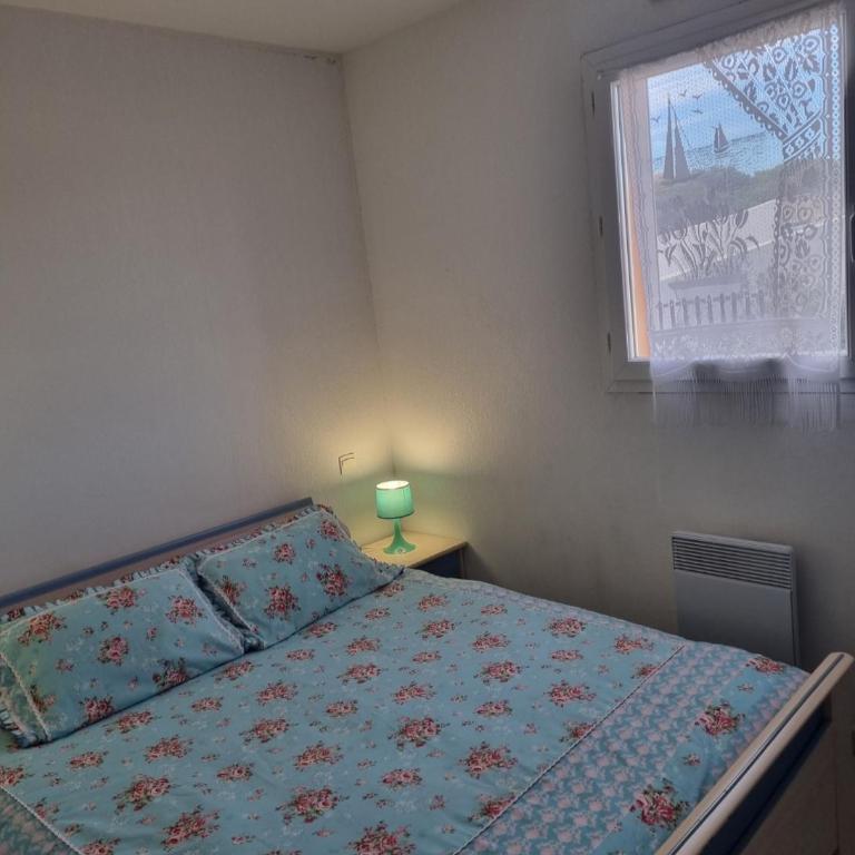À 50m de la plage, emplacement idéal, spacieuse maison, 3 grandes chambres 6 couchages, devant la grande plage - Maison 3 Chambres - 15